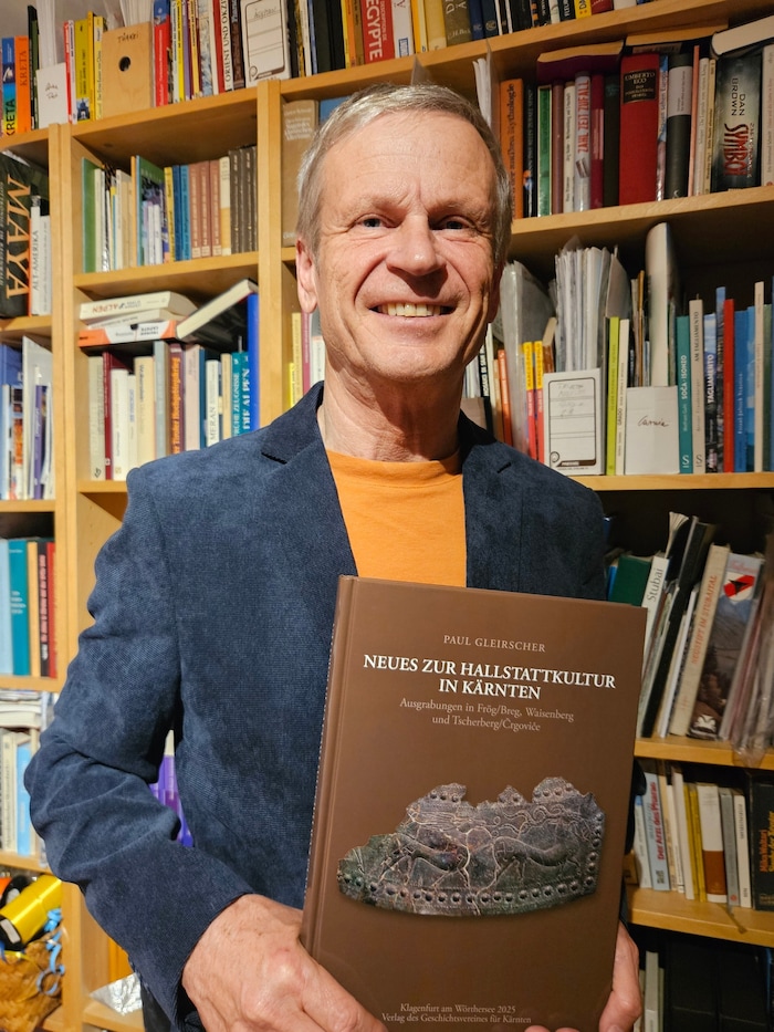 Archäologe Paul Gleirscher schrieb „Neues zur Hallstattkultur in Kärnten“.