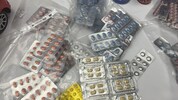 Insbesondere von Medikamentenfälschungen und illegalen Medikamenten geht eine große Gefahr aus.