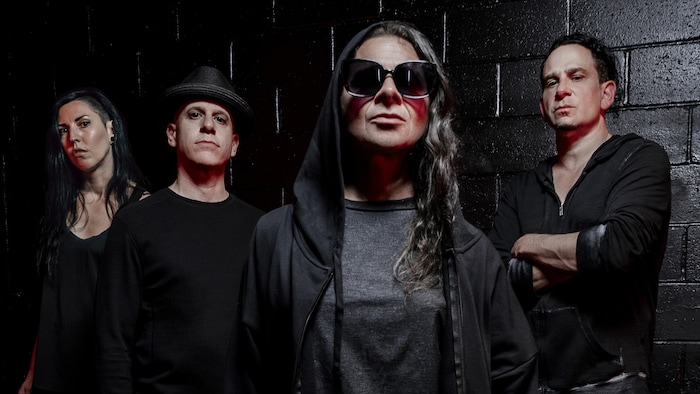Life of Agony tritt am Metalfields Festival auf.