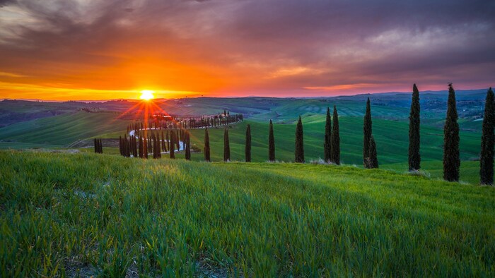 Wolfgang Fuchs zeigt seine neue Multimediashow „Toskana – Wo Zypressen tanzen und Träume ...