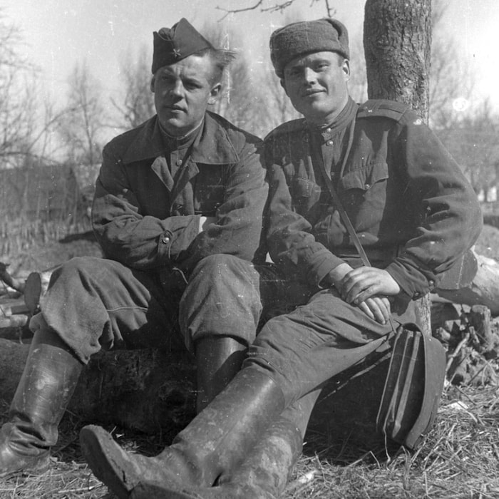 Rotarmisten prägen ab dem 9. Mai 1945 das Erscheinungsbild von Graz.