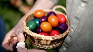Bunte Eier und Schoki erfreuen sich großer Beliebtheit.