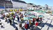 Im neuen 800 Quadratmeter großen Marktraum wurden insgesamt 13 Stände vergeben, darunter nur ein ...