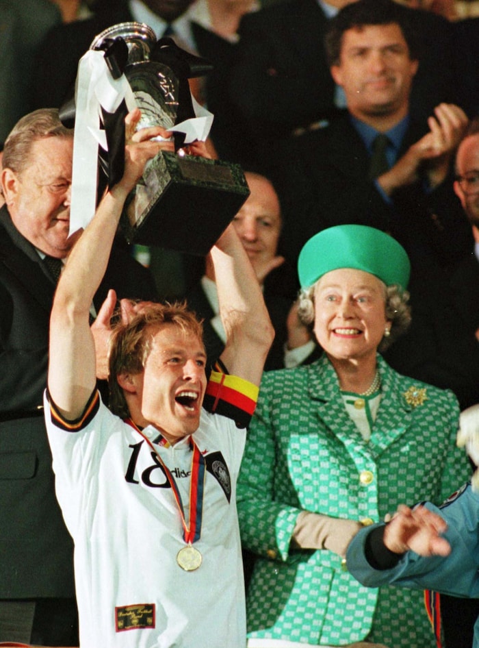 Jürgen Klinsmann (Vater von Jonathan) beim EM-Sieg 1996.