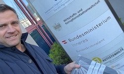 Seit 12. August 2019 hatte die WKStA das iPad von Johann Gudenus. Nun hat es der ...