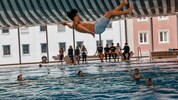 Ins Wasser gefallen ist der Plan, dass sich die Stadt Salzburg für die Bad-Misere an der ...