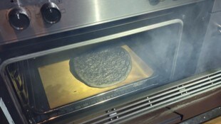 Die verbrannte Pizza hatte am Freitag wohl einige Bewohner aus dem Schlaf gerissen. Die ...