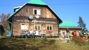 Die Anton-Schosser-Hütte im Ennstal ist aktuell noch zu haben.