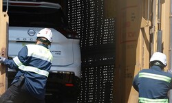 Auch der japanische Automobilhersteller Nissan ist von den neuen 25-prozentigen Einfuhrzöllen ...