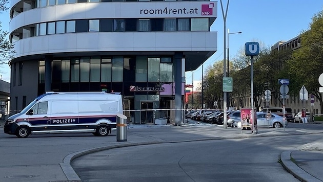 Der Tatort am 6. April in der Vorgartenstraße in Wien-Leopoldstadt. Der 24-Jährige wurde durch ...