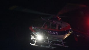Der Polizeihubschrauber kreist aktuell über der Stadt Villach.