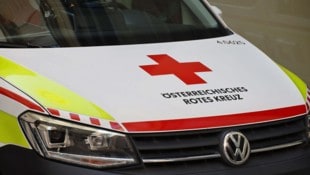 Der Radler wurde nach der Erstversorgung durch die Rettungskräfte ins Dornbirner Krankenhaus ...