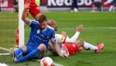 Bei Blau-Weiß tat sich das Team von Karim Onisiwo bisher immer schwer. (Bild: Tröster Andreas)