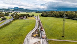 Auf der Lokalbahnstrecke wird es auch heuer wieder zu zahlreichen Bauarbeiten kommen. (Bild: Pressefoto Scharinger/Daniel Scharinger)