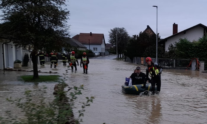 Vergangenen September wurden Felix Pauli und seine Ehefrau evakuiert. In ihrem Haus in Asparn ...