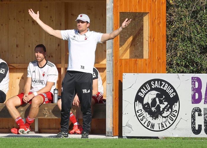 Mario Helmlinger stand bei Kuchl als Cheftrainer an der Seitenlinie.