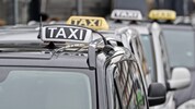 Viele Taxifahrer lassen sich von Uber vermitteln. (Symbolbild)