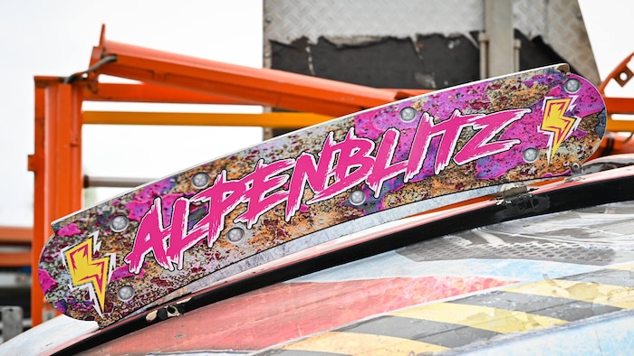 Statt „Mountain Express“ hat die Bahn nun den Beinamen „Alpenblitz“.