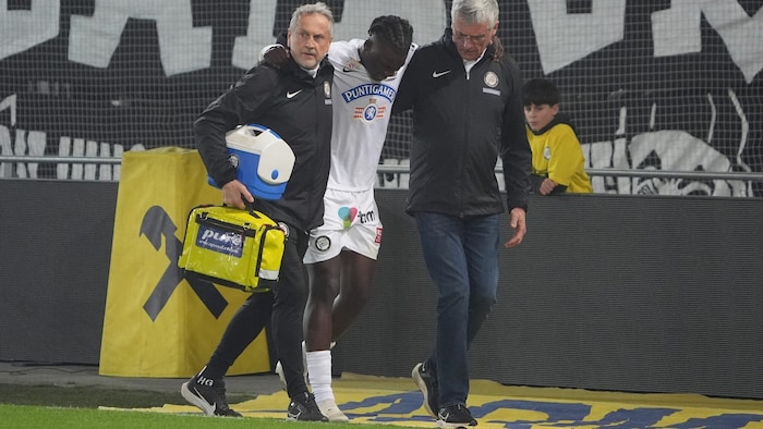 Jatta kam mit viel Vorschusslorbeeren und einem statten Preismarkerl nach Graz. Leider warfen ...