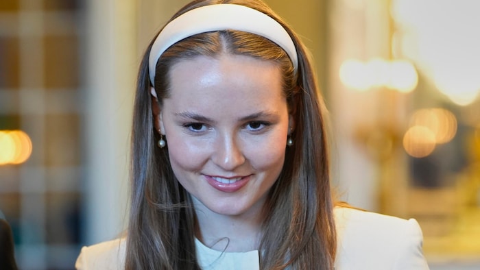 Prinzessin Ingrid Alexandra setzte bei ihrer ersten Teilnahme an einem Staatsbesuch auf einen ...