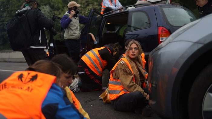 Auch „Klima-Shakira“ Anja Windl war bei der Tangenten-Blockade dabei.