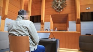 Der Russe beim Prozess am Landesgericht Innsbruck (Bild: Birbaumer Christof)
