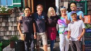 Das bunte Team auf der Christophorus-hütte ist in den vergangenen Jahren zu einer zweiten ...
