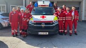Notärzte, Sanitäter, eine Apothekerin u. v. m. stellen sich in den Dienst der guten Sache und ...