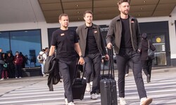 Große Freude bei Rapid: Guido Burgstaller (re.) ist in Schweden wieder mit dabei.