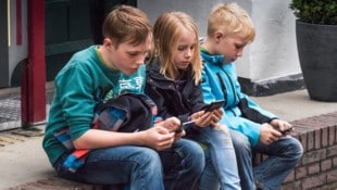 Kinder und Jugendliche kommen oft auch selbst auf die Kinder- und Jugend- anwaltschaft zu, um dort Antworten auf ihre Fragen zu erhalten. (Bild: stock.adobe.com null)