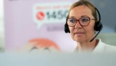 Die Gesundheitshotline „1450“ ist derzeit in Vorarlberg in die Struktur des Roten Kreuzes ...