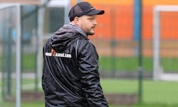 Peter Urbanek steht mit seiner Crew unter den letzten Vier.