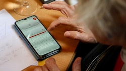 Oftmals passiert Weiterbildung im Sinne der Digitalisierung in der Familie. Wenn nicht, bietet ...