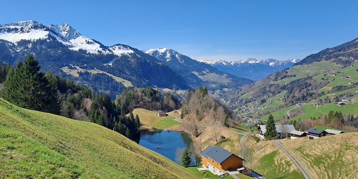 Wunderschöner Ausblick von Fontanella Richtung Seewaldsee