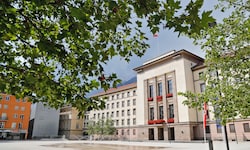 Im Amt der Tiroler Landesregierung im Landhaus laufen bezüglich Förderung die Fäden zusammen: ...