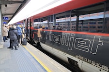 Mehr als 500 Millionen Menschen nutzten im Vorjahr Bus und Bahn der ÖBB. (Bild: Birbaumer Christof)