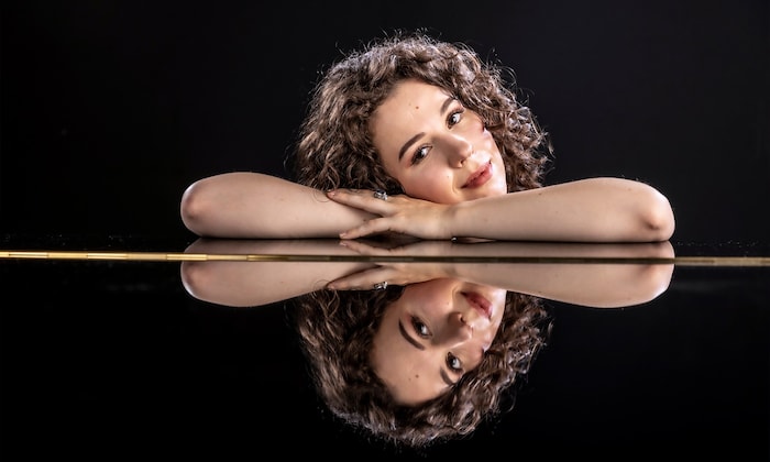 Die junge Pianistin Alexandra Segal ist eines der vielen jungen Talente, die man am Arsonore ...