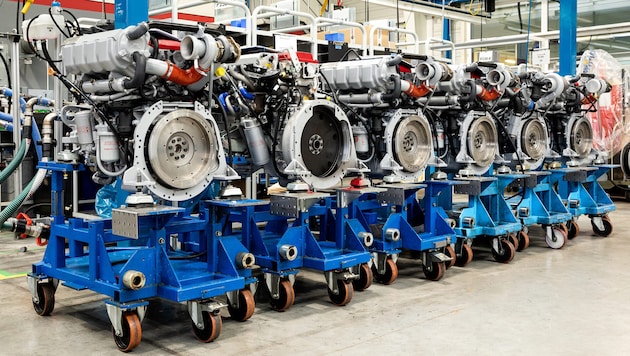 Steyr Motors produziert Spezialmotoren, vor allem für militärische und zivile Fahrzeuge.