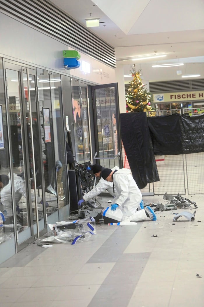 Die neue Bankomat-Mafia zog eine Spur der Verwüstung durch Österreich.