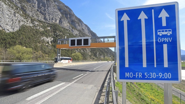 Die entsprechenden Verkehrsschilder sind bereits angebracht. 