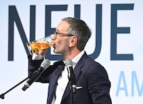 Die vergangenen Wahlkämpfe sind laut unabhängigem Parteiensenat nicht ganz sauber abgelaufen – die Strafen werden etwa der FPÖ nicht sonderlich gut schmecken. (Bild: APA/HELMUT FOHRINGER)