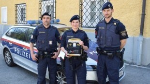 Retteten eine Urlauberin: Die Polizisten Markus, Lena und Philipp aus Taxenbach (Bild: Polizei Salzburg)