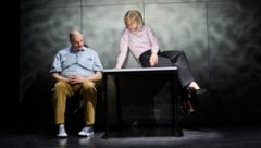 „Die Wurzel aus Sein“: Tim Werths und  Lilith Häßle (Bild: © Tommy Hetzel)