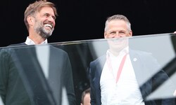 Jürgen Klopp (li.) mit Salzburg-CEO Stephan Reiter
