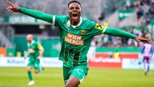 Mamadou Sangare – vor einem Jahr noch im Dress des SK Rapid und nun für 50 Millionen Euro vom RC ...