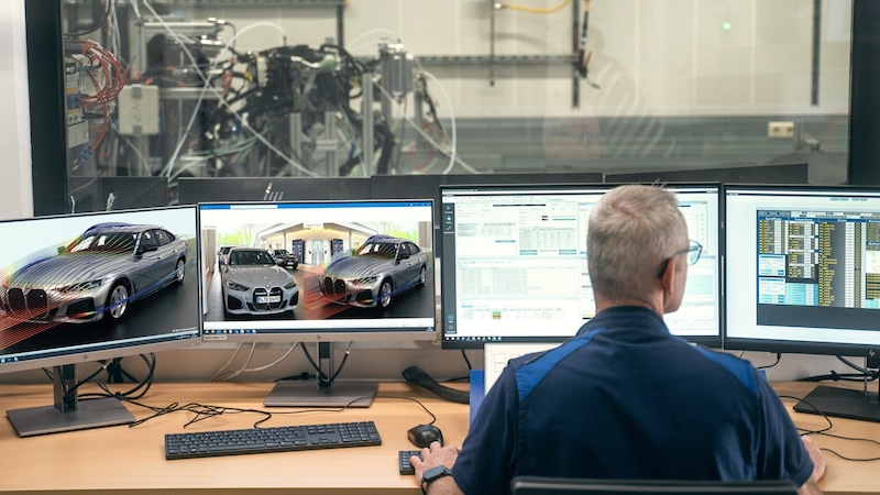 Simulationen und Daten genau im Blick: Das Wärmemanagement rückt in der E-Mobilität neu in den Fokus. (Bild: BMW Group Werk Steyr)