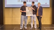 Schüler durften beim Hermann-Langbein-Symposium in der AK OÖ ihre Arbeiten zum Thema ...