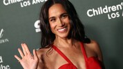 Herzogin Meghan besuchte ein Theaterstück am Broadway und fuhr mit vier Autos vor dem Theater ...