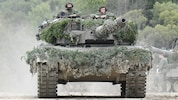Ein Kampfpanzer Leopard des Bundesheeres. Anschaffungen der Truppe sollen strenger kontrolliert ...