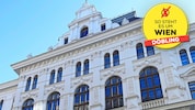 Das Amtshaus für den 19. Bezirk befindet sich nicht in Döbling, sondern in Währing. Dort steht ...